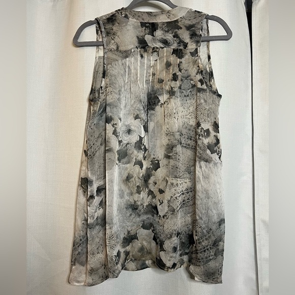 Bellatrix Sheer White and Black Rose Blouse Medium - Picture 2 of 9